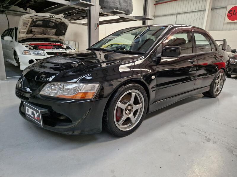 MITSUBISHI LANCER