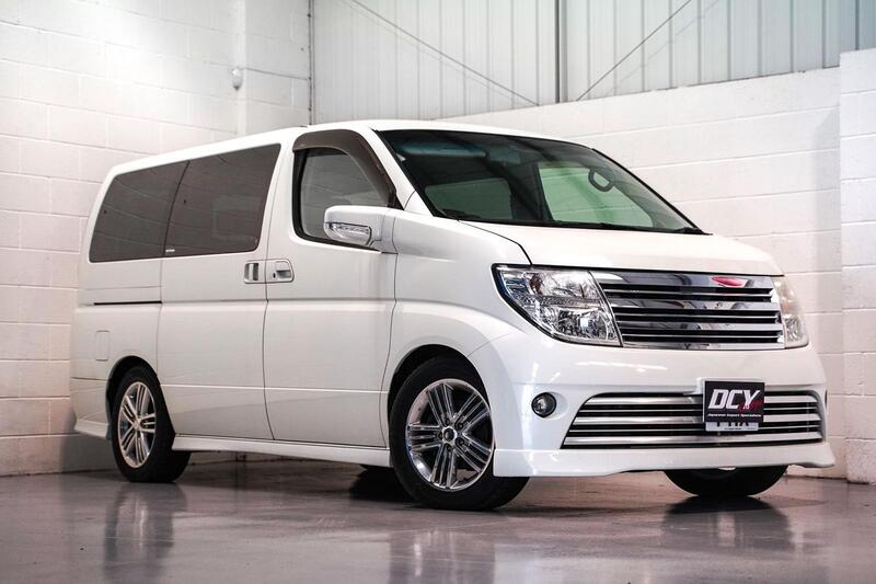 NISSAN ELGRAND