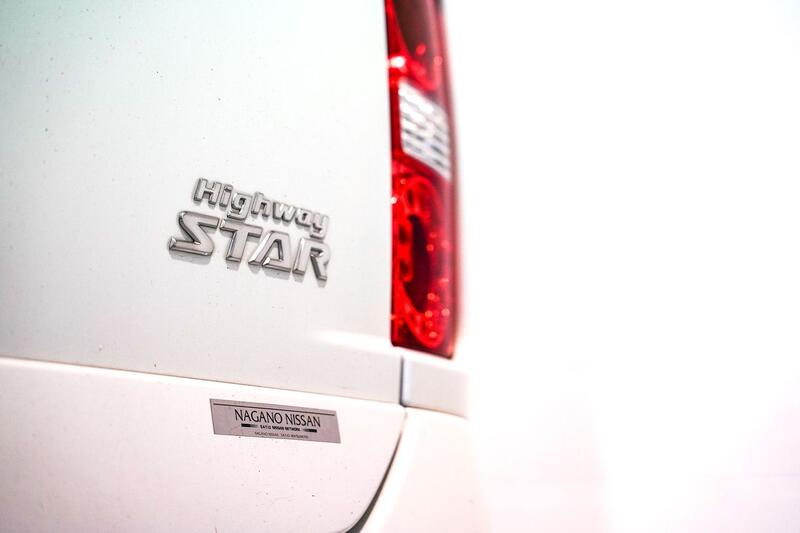 NISSAN ELGRAND
