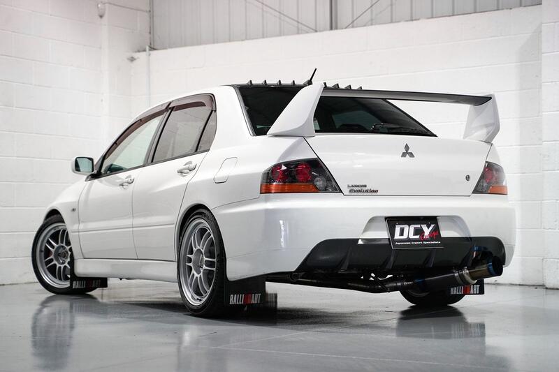 MITSUBISHI LANCER