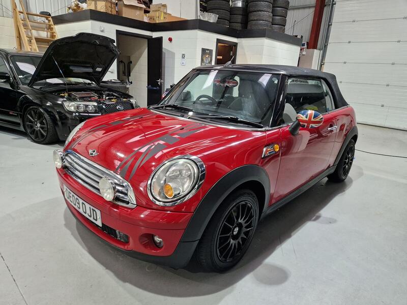 MINI CONVERTIBLE