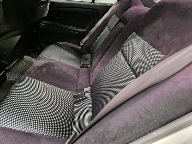 MITSUBISHI LANCER