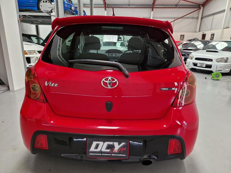 TOYOTA VITZ