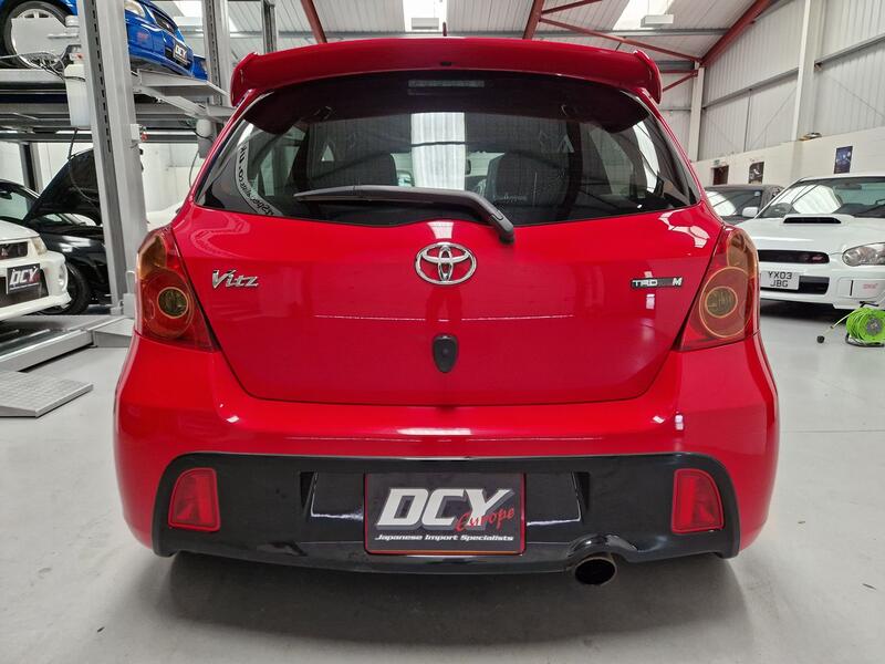TOYOTA YARIS