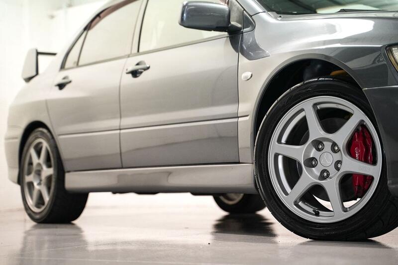 MITSUBISHI LANCER