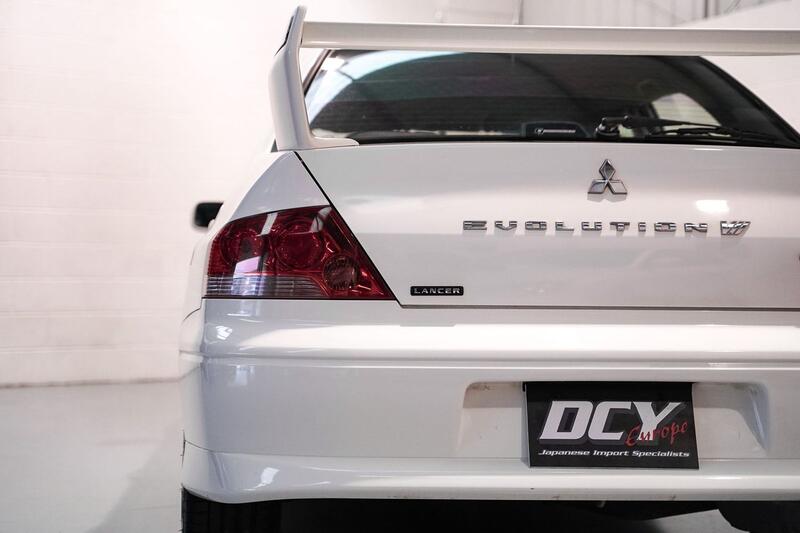 MITSUBISHI LANCER
