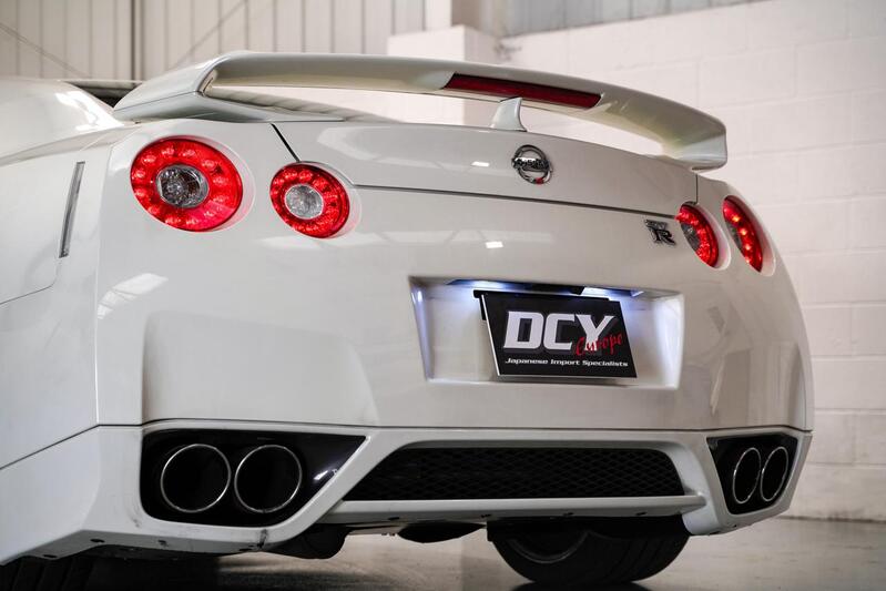 NISSAN GT-R