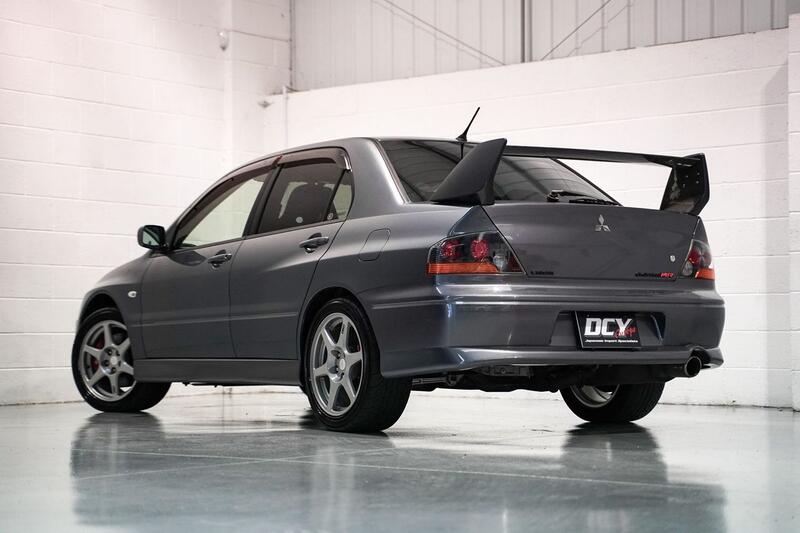 MITSUBISHI LANCER