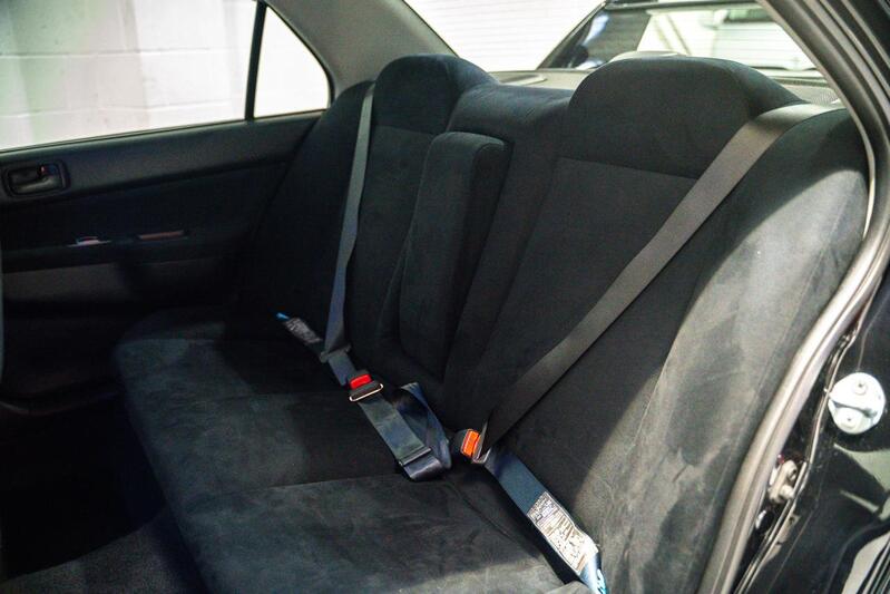 MITSUBISHI LANCER