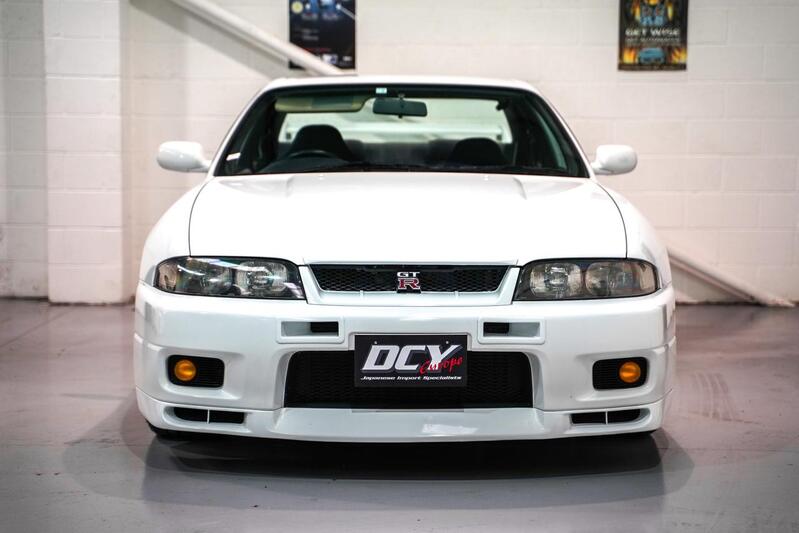NISSAN SKYLINE