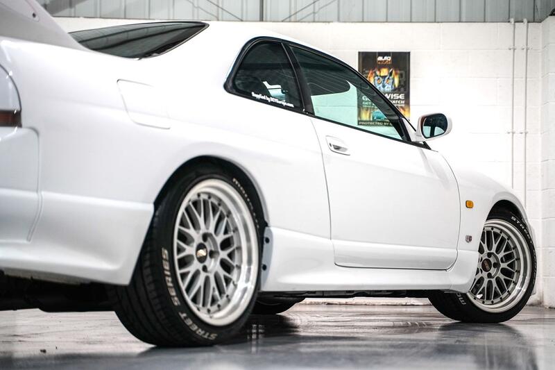 NISSAN SKYLINE