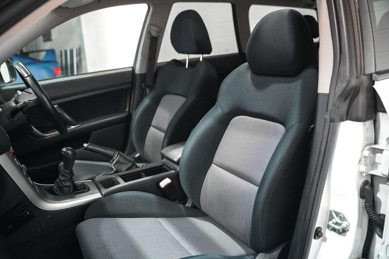 SUBARU LEGACY