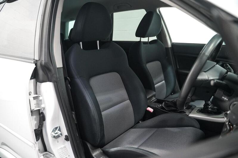 SUBARU LEGACY