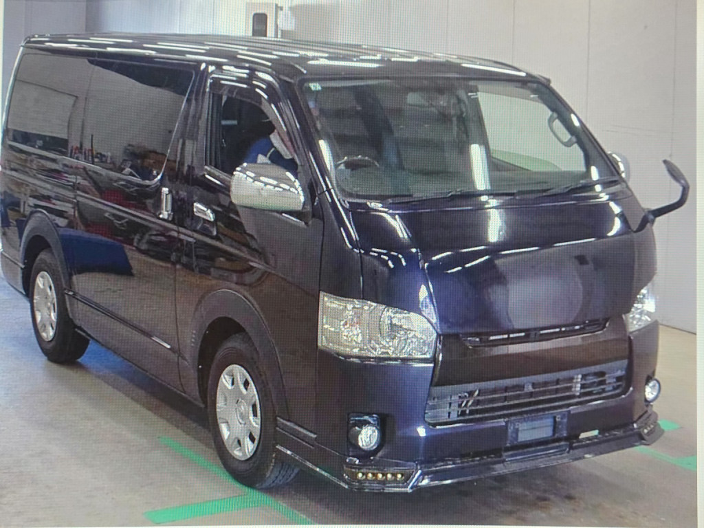 2015 Toyota HIACE