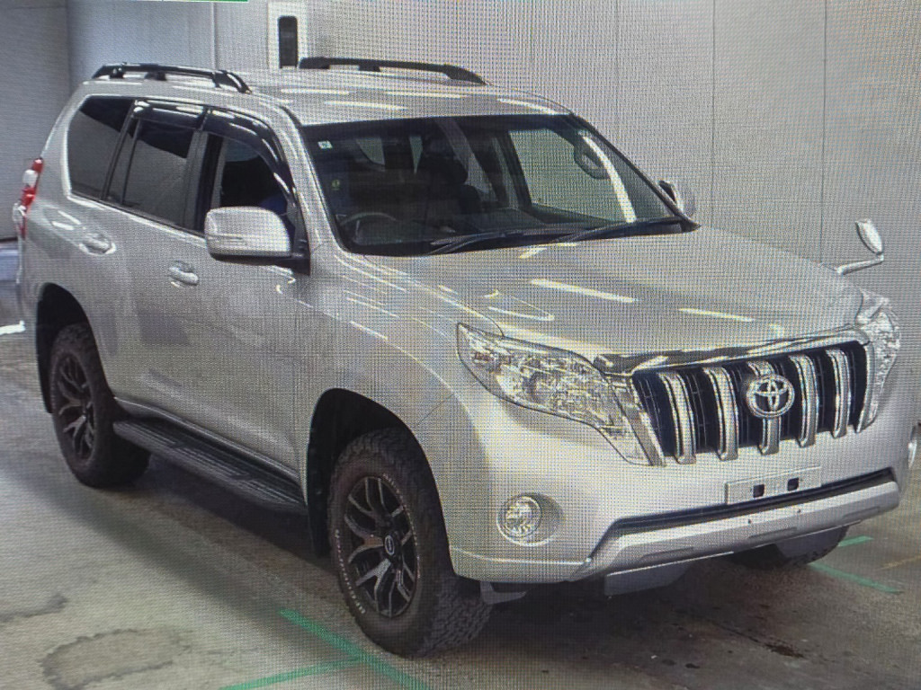 2015 Toyota LAND Cruiser